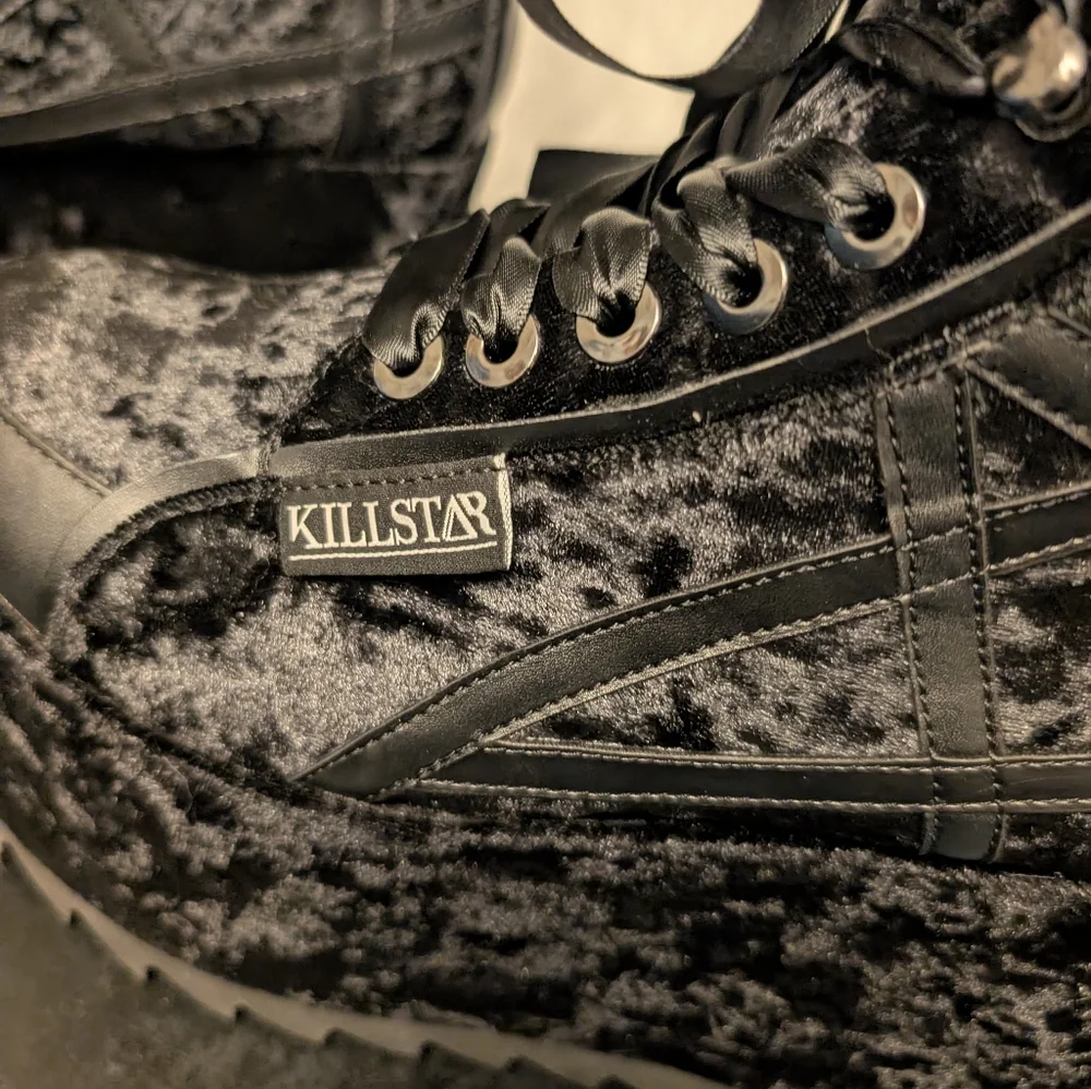 Brand new Killstar no Malice Crushed Velvet Platform Trainers Sneakers - Picture 8 of 12
